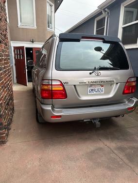 2001 Toyota Land Cruiser Base