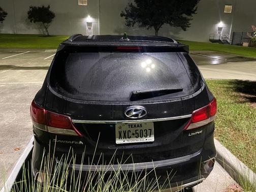 Black 2017 Hyundai SANTA FE Limited