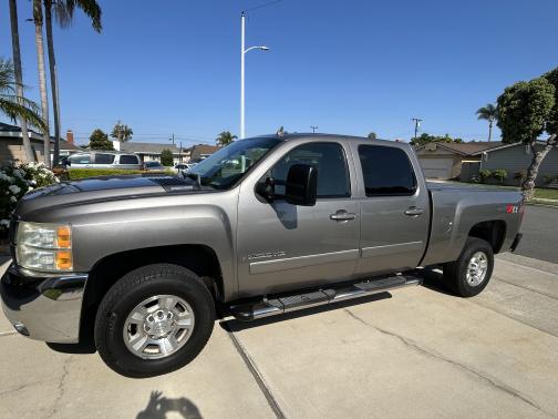 2007 Chevrolet Silverado 2500 LTZ H/D Crew Cab