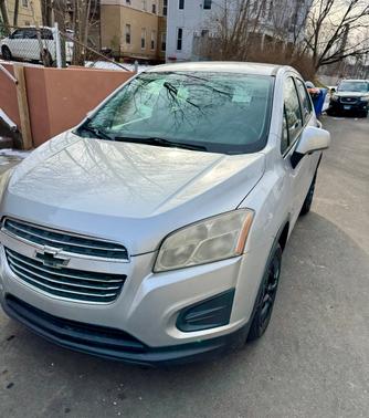 Silver 2015 Chevrolet Trax 1LS