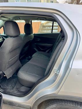 Silver 2015 Chevrolet Trax 1LS