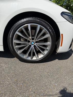 White 2022 BMW 540 i