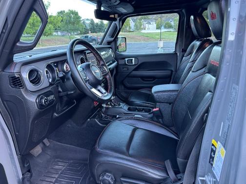 Gray 2021 Jeep Gladiator Rubicon