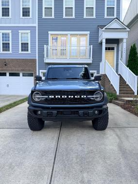 Blue 2023 Ford Bronco Wildtrak Advanced