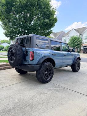 Blue 2023 Ford Bronco Wildtrak Advanced