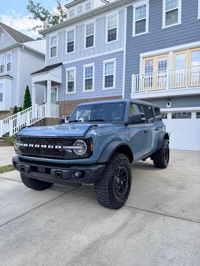 Blue 2023 Ford Bronco Wildtrak Advanced