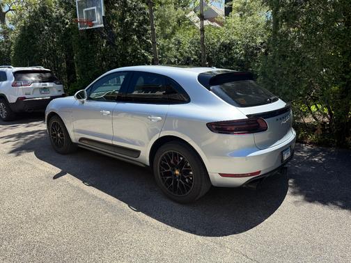 Silver 2018 Porsche Macan Macan GTS