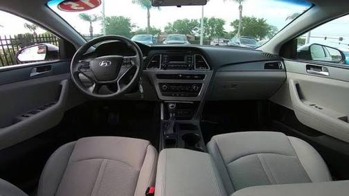 Silver 2015 Hyundai SONATA SE