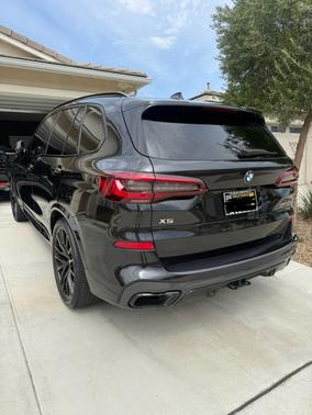 2021 BMW X5 M50i