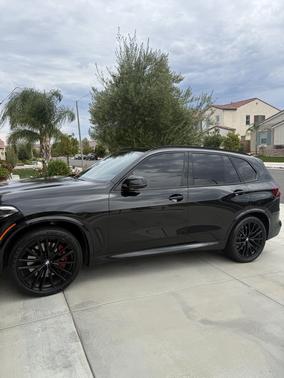 2021 BMW X5 M50i