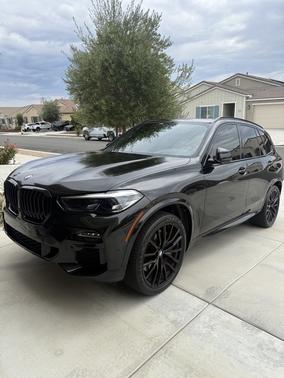 2021 BMW X5 M50i