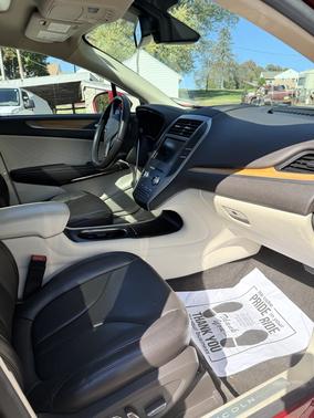 2015 Lincoln MKC Base