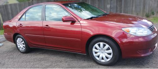 2005 Toyota Camry LE
