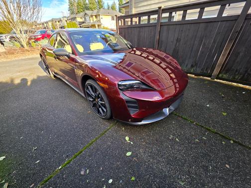 2022 Porsche Taycan Taycan GTS