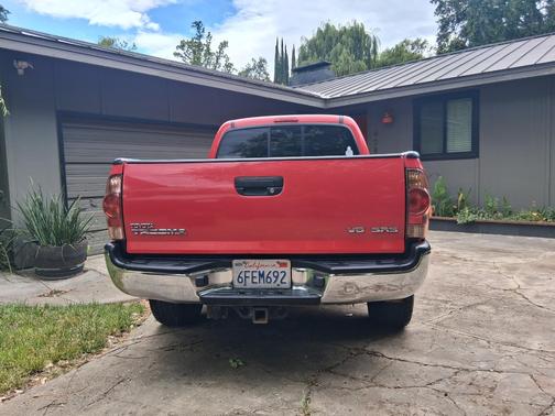 Red 2006 Toyota Tacoma Double Cab