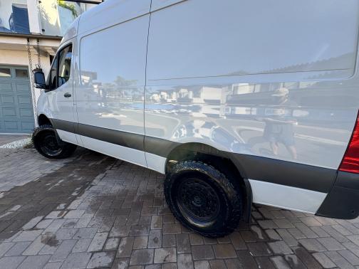 2022 Mercedes-Benz Sprinter 2500 Standard Roof