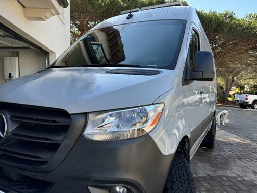 2022 Mercedes-Benz Sprinter 2500 Standard Roof