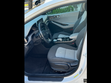 2020 Hyundai IONIQ EV SE