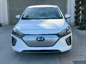 2020 Hyundai IONIQ EV SE