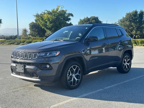 Gray 2024 Jeep Compass Limited