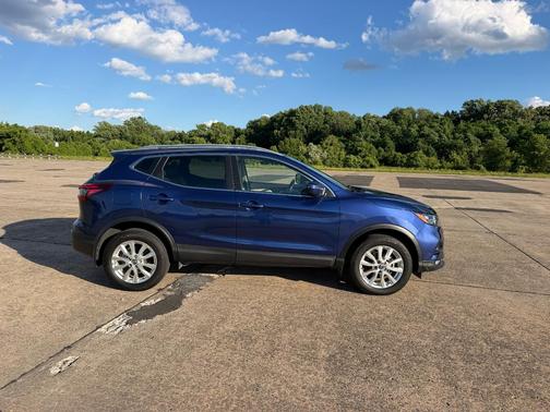 Blue 2021 Nissan Rogue Sport SV