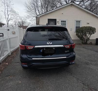 2017 INFINITI QX60 Base