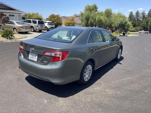2012 Toyota Camry Hybrid LE