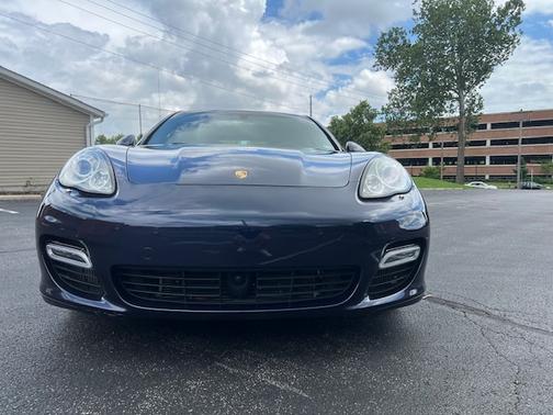 2011 Porsche Panamera Turbo