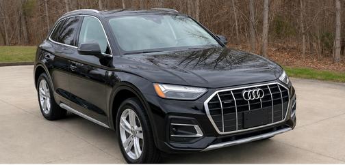 Black 2022 Audi Q5 40 Premium Plus
