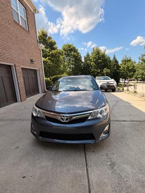 Gray 2013 Toyota Camry XLE