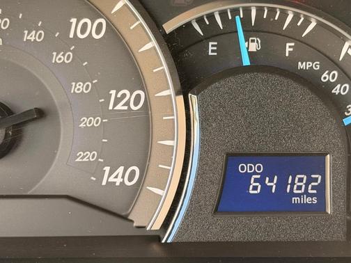 Gray 2013 Toyota Camry XLE