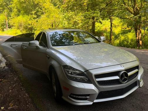 Silver 2012 Mercedes-Benz CLS-Class CLS 550