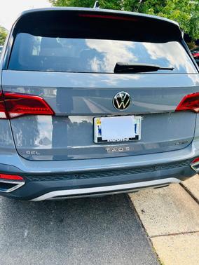 Gray 2022 Volkswagen Taos 1.5T SEL