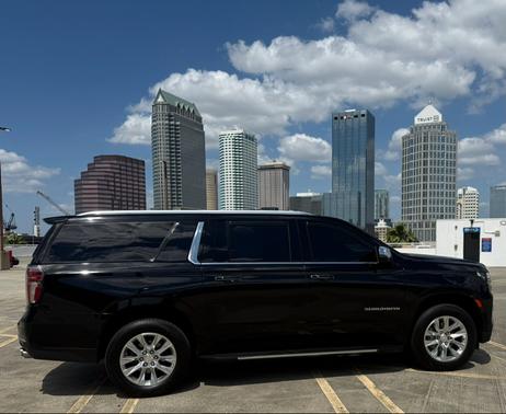 2023 Chevrolet Suburban Premier