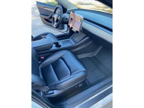 2022 Tesla Model 3 Base