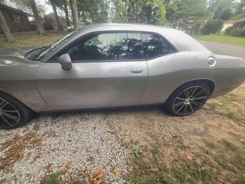 Gray 2015 Dodge Challenger SXT