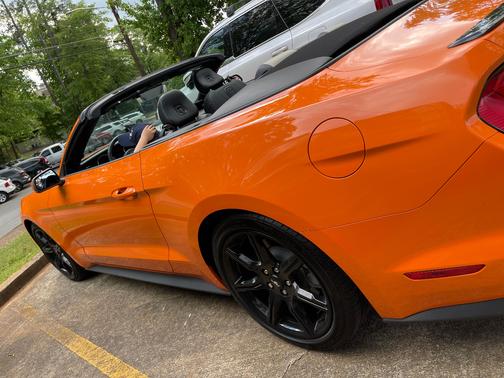 2020 Ford Mustang EcoBoost Premium