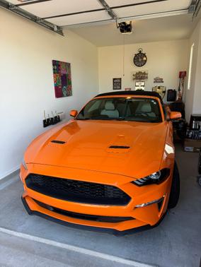 2020 Ford Mustang EcoBoost Premium