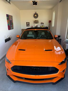 2020 Ford Mustang EcoBoost Premium