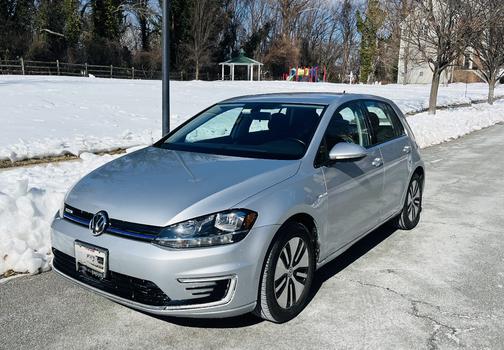 2019 Volkswagen e-Golf SE