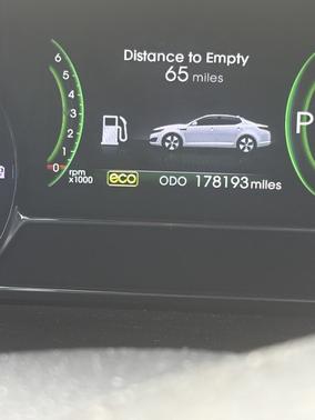 White 2013 Kia Optima Hybrid LX