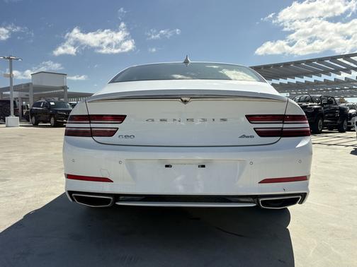 White 2023 Genesis G80 2.5T