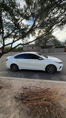 White 2022 Kia Forte GT