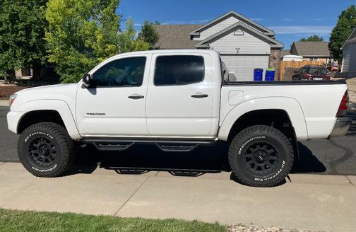 White 2012 Toyota Tacoma Base