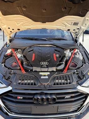 White 2021 Audi S8 4.0T