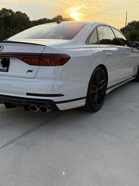 White 2021 Audi S8 4.0T