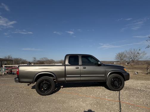 2003 Toyota Tundra SR5 Access Cab