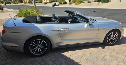 2015 Ford Mustang EcoBoost Premium