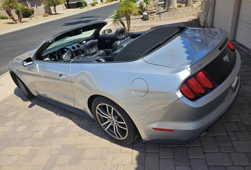 2015 Ford Mustang EcoBoost Premium