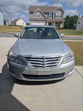 2011 Hyundai Genesis 3.8
